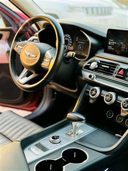 جنسس G70